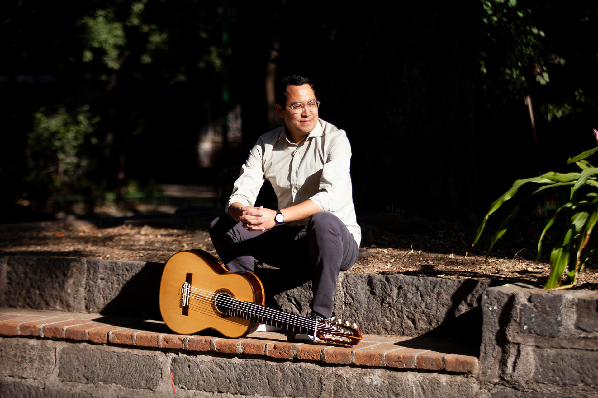 Vladimir Ibarra, guitarra
