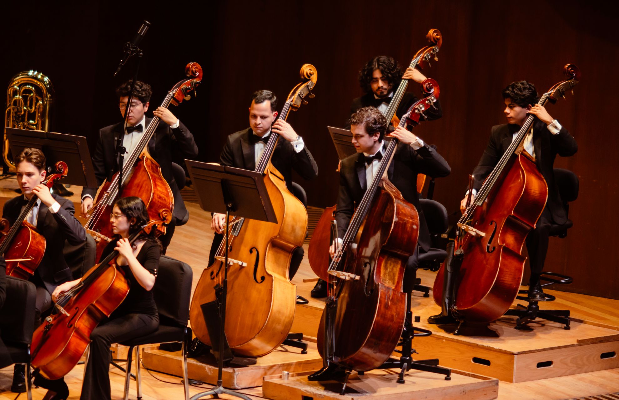 Estudio de Ópera de Bellas Artes y la Orquesta Juvenil Universitaria Eduardo Mata