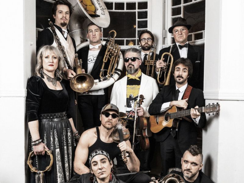 Lemon Bucket Orkestra