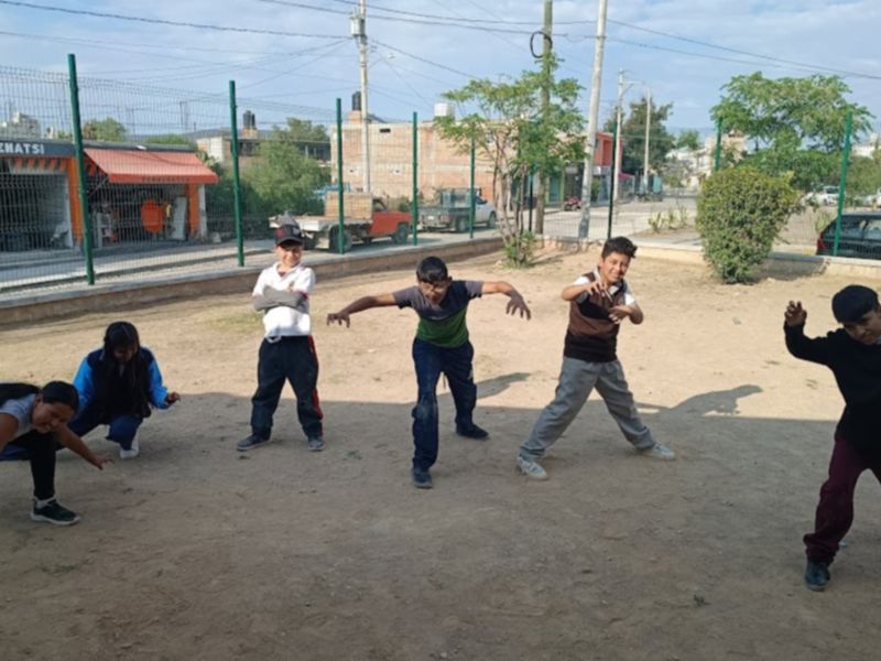 Proyecto Ruelas: Grupo de Teatro Comunitario de San Ignacio 