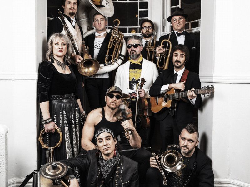 Lemon Bucket Orkestra