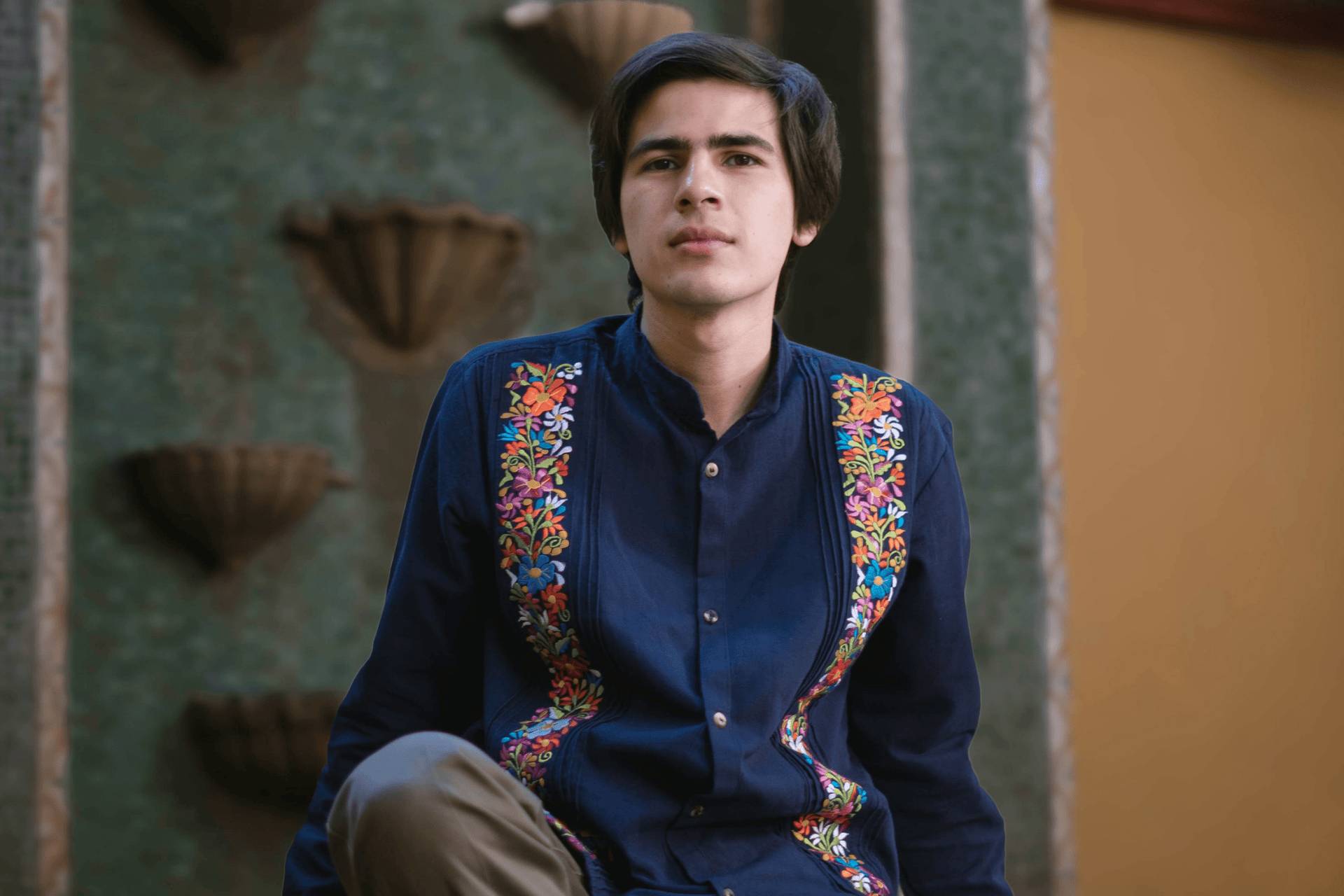 Oniros: La guitarra como vehículo entre el sueño y la vigilia