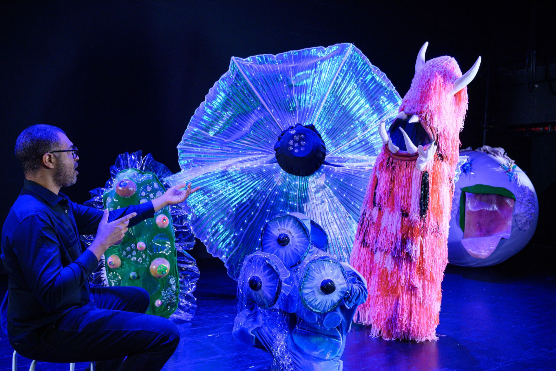 Stage of the Arts México & Compañía Flotante