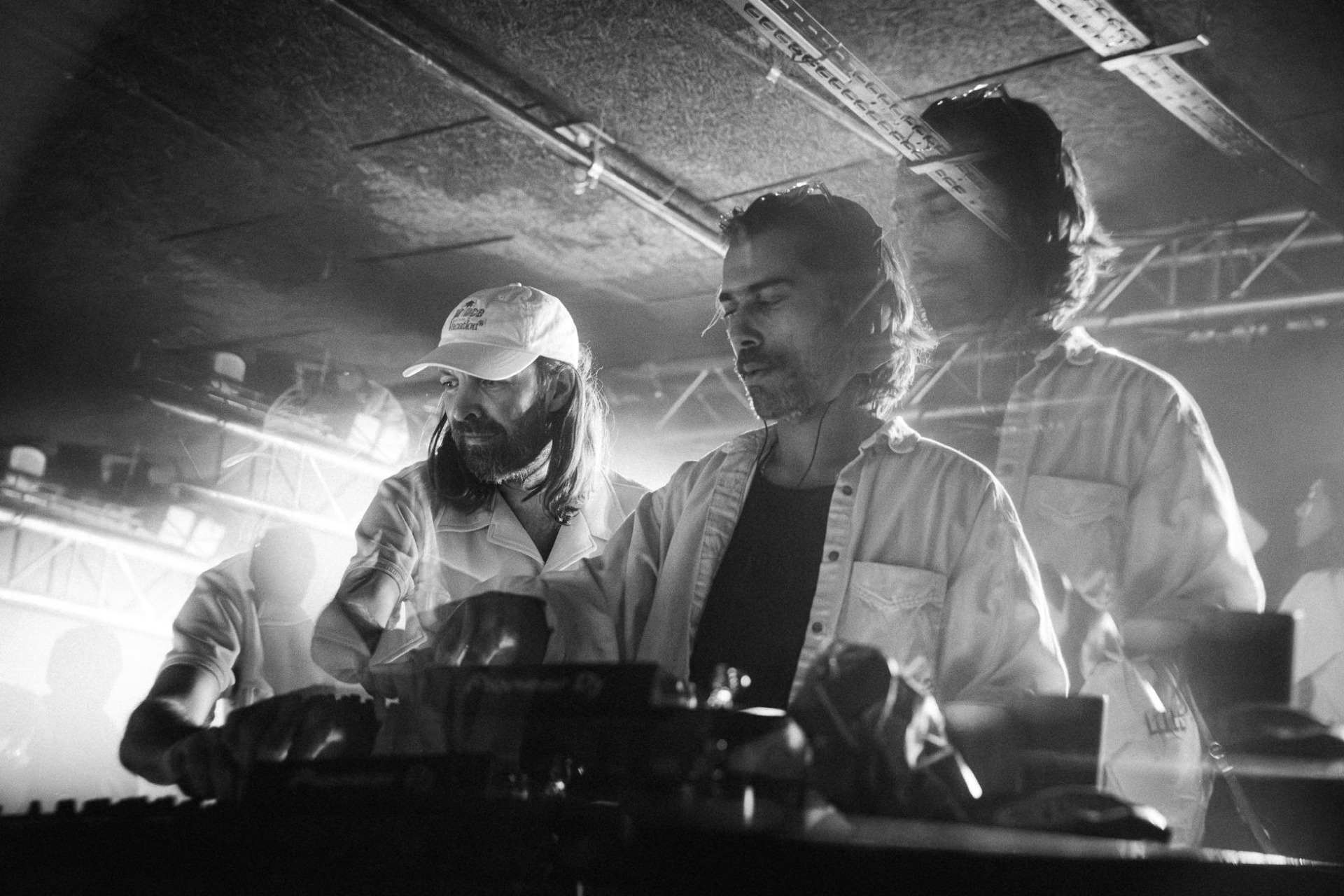 Busy P, Breakbot & Irfane y Yasmin