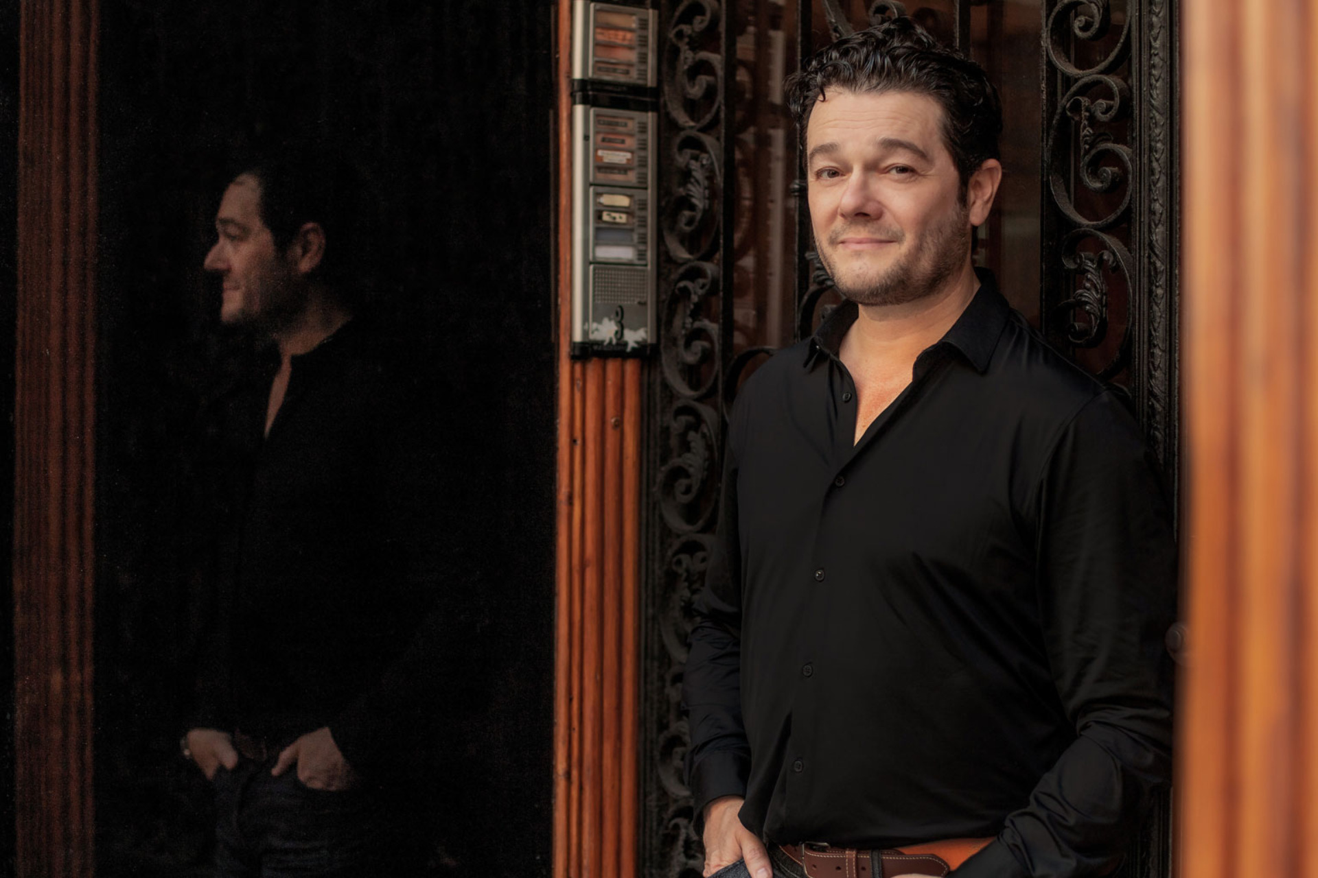 Arturo Chacón Cruz y el Mariachi Gama 1000