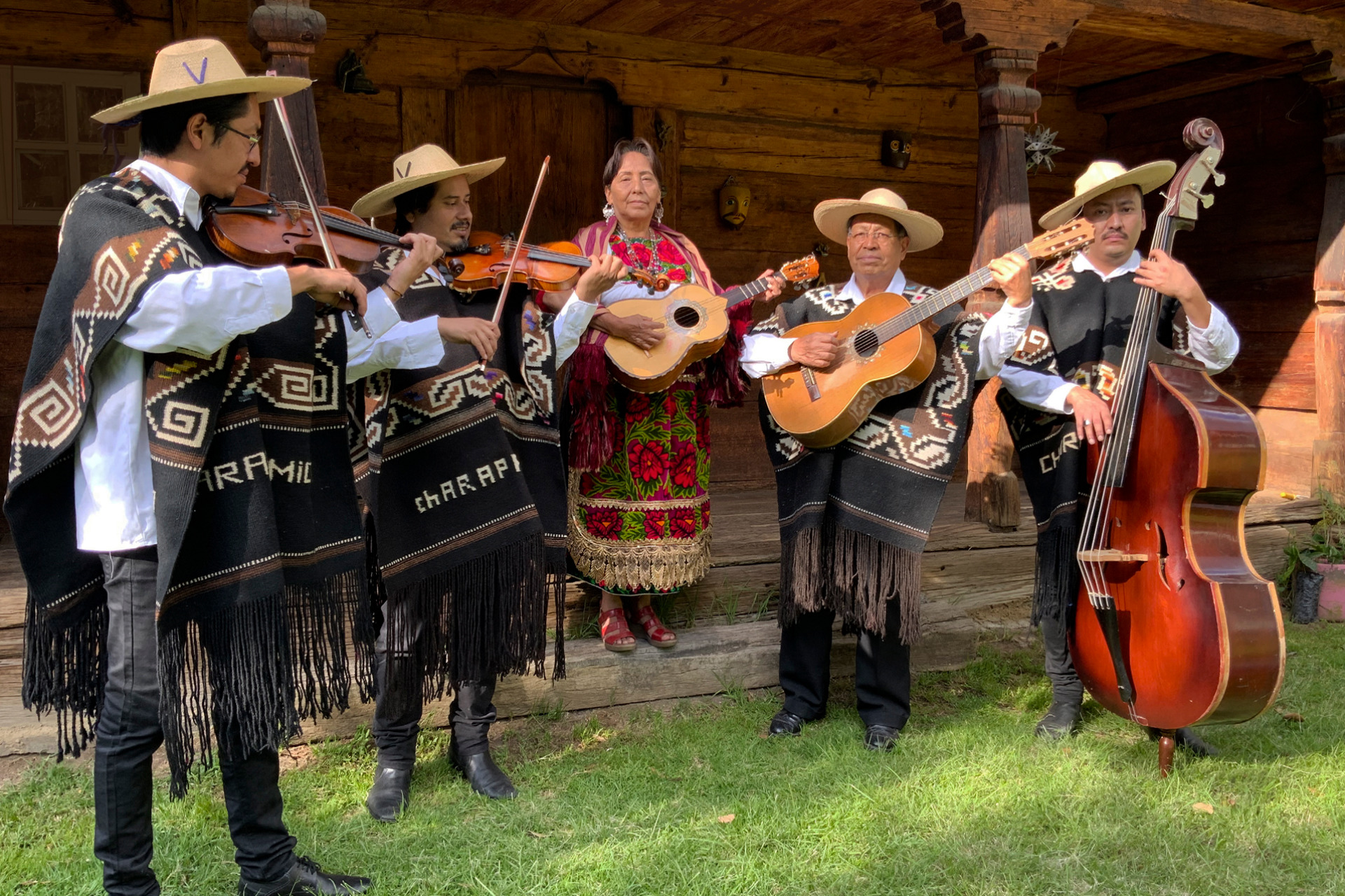 Los Purépechas de Charapan