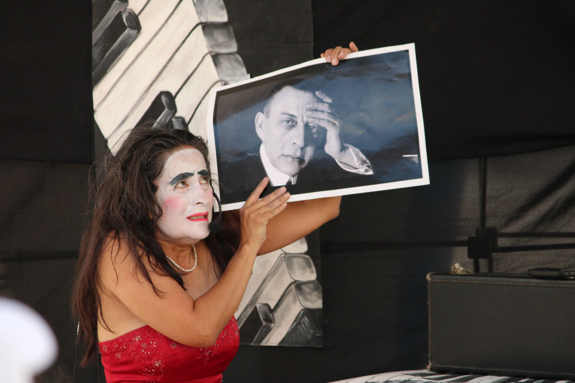 Moebius Teatro Clown