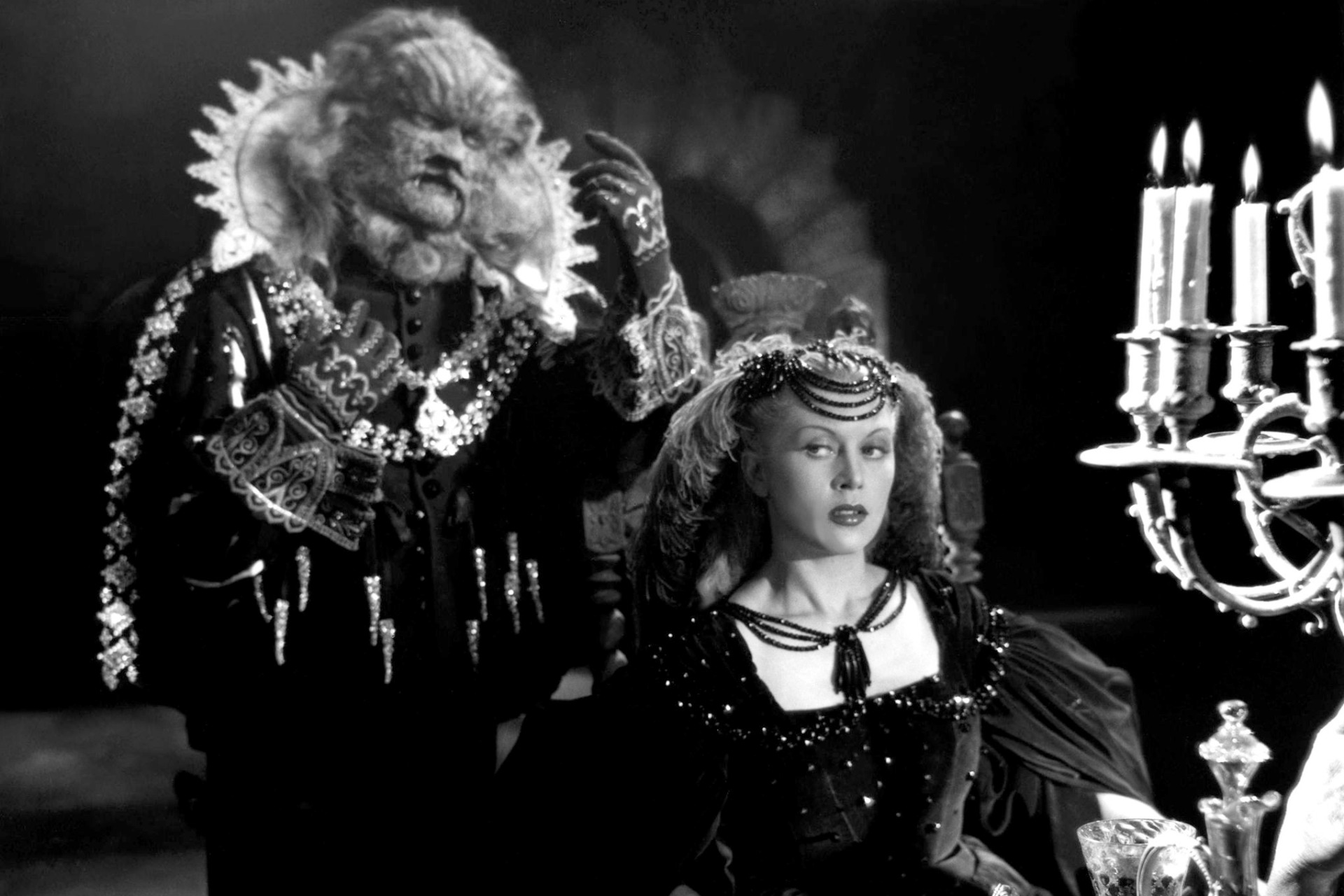 La bella y la bestia, cine-ópera. Filme de Jean Cocteau con música de Philip Glass