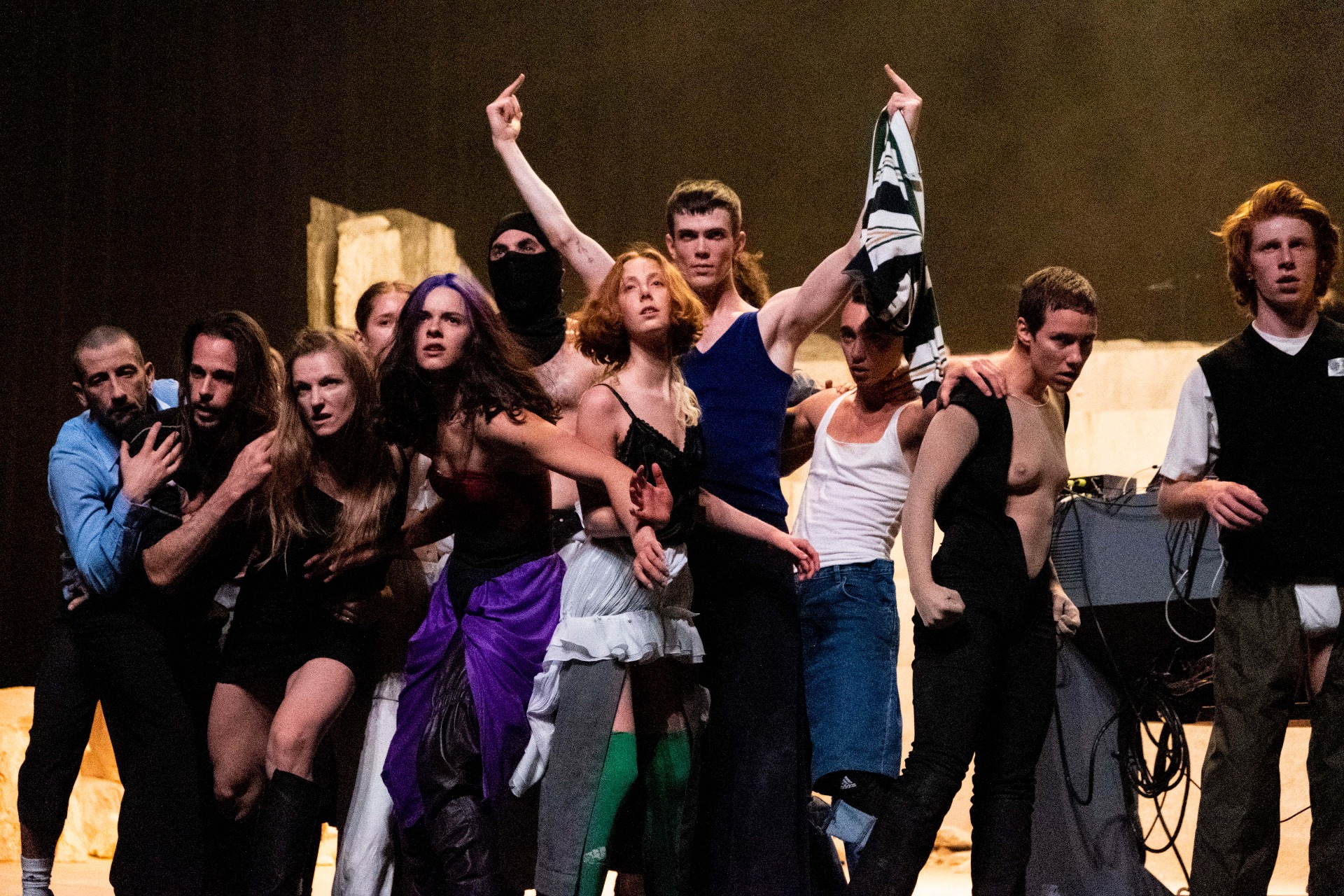 (LA)HORDE/Ballet Nacional de Marsella y Rone