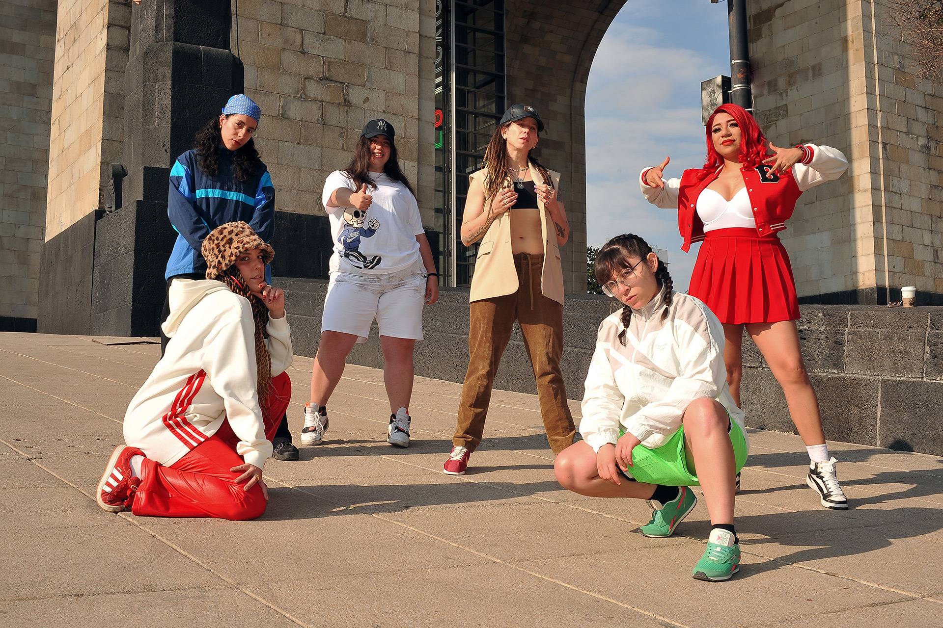 Mujer en Cypher