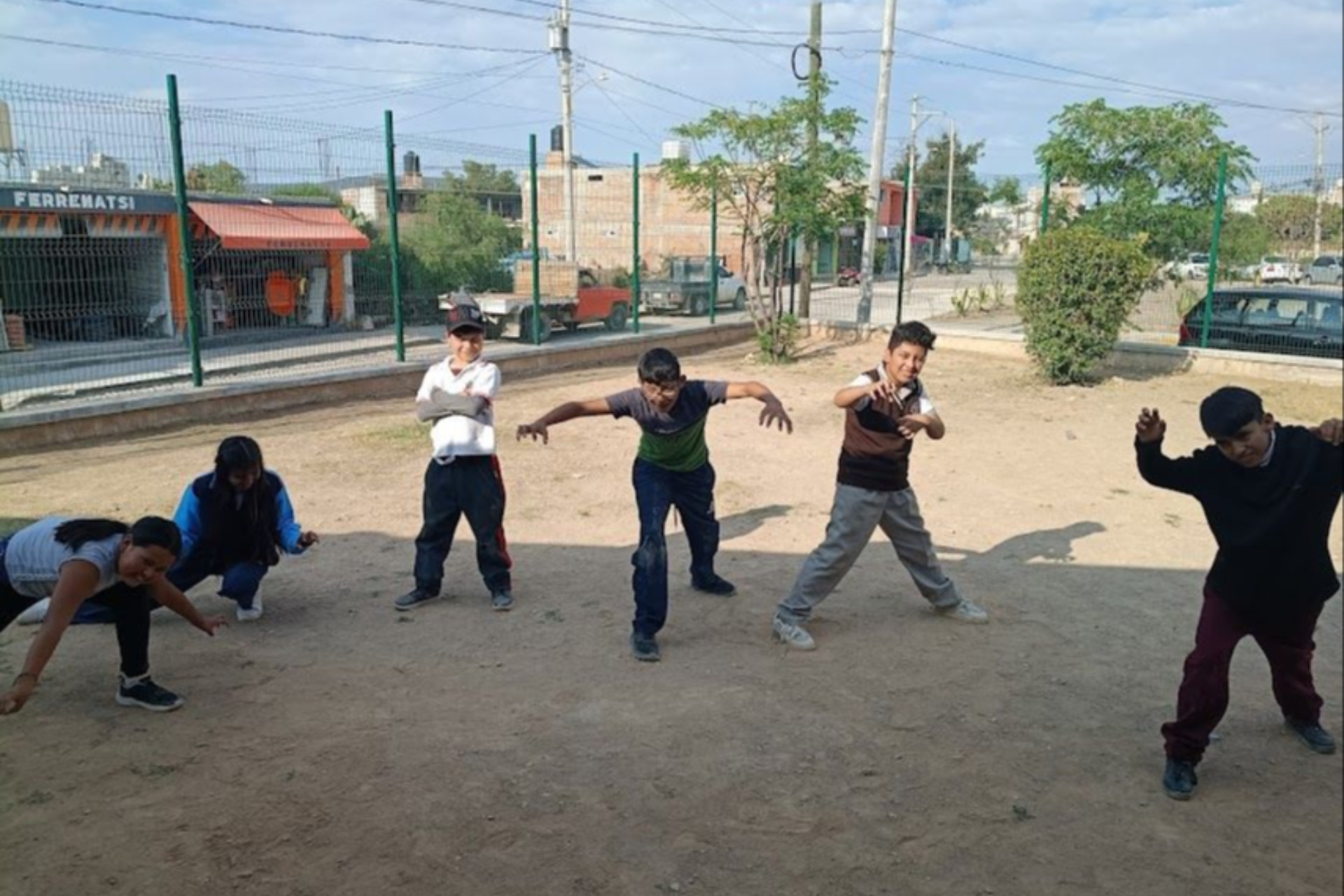 Proyecto Ruelas: Grupo de Teatro Comunitario de San Ignacio 