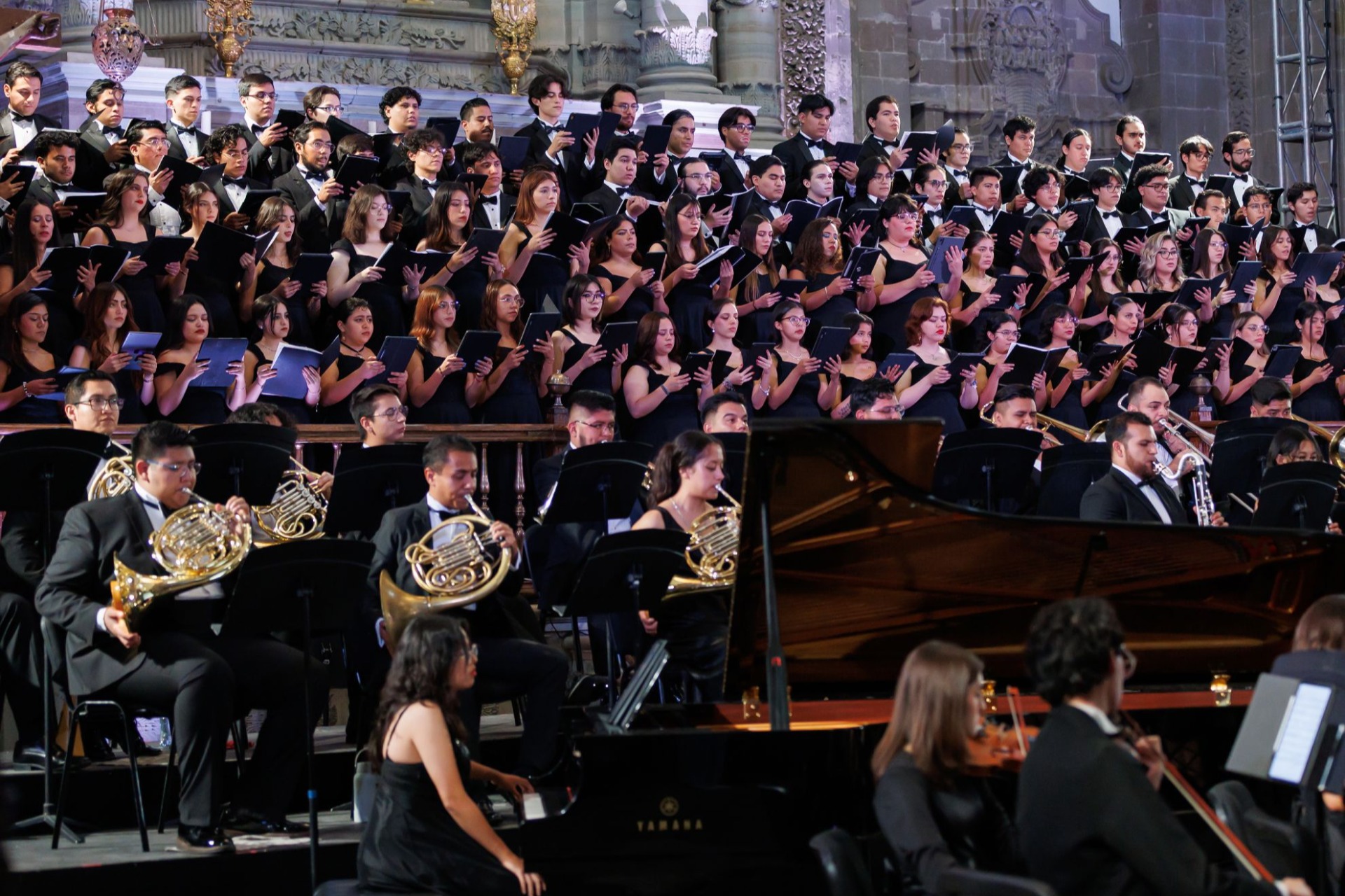 Orquesta Sinfónica Juvenil Silvestre Revueltas y Coro Juvenil del Conservatorio de Celaya