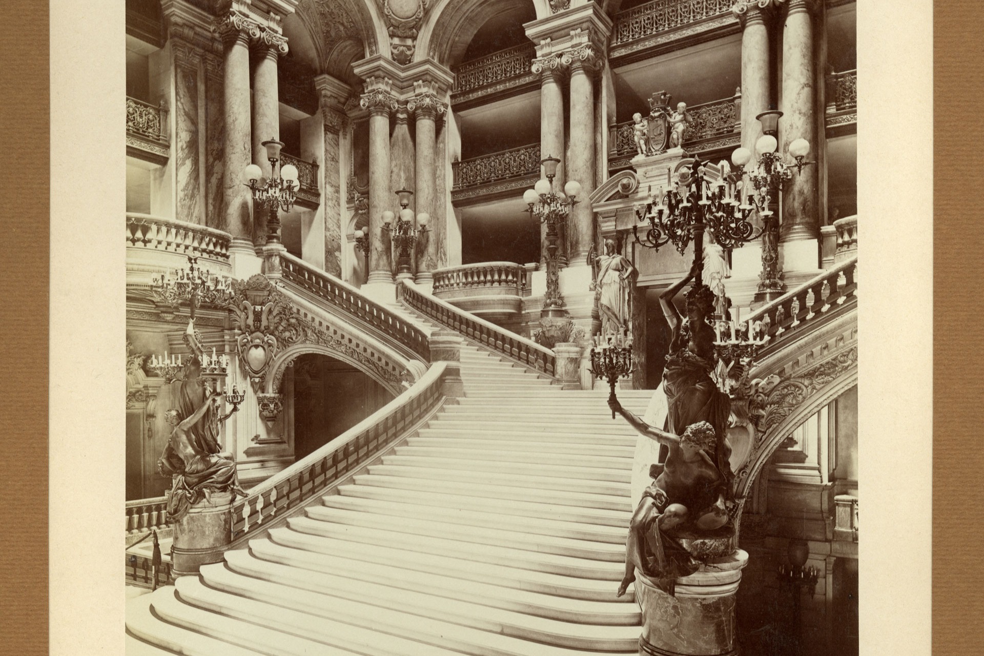París 1900. Ciudad Luz