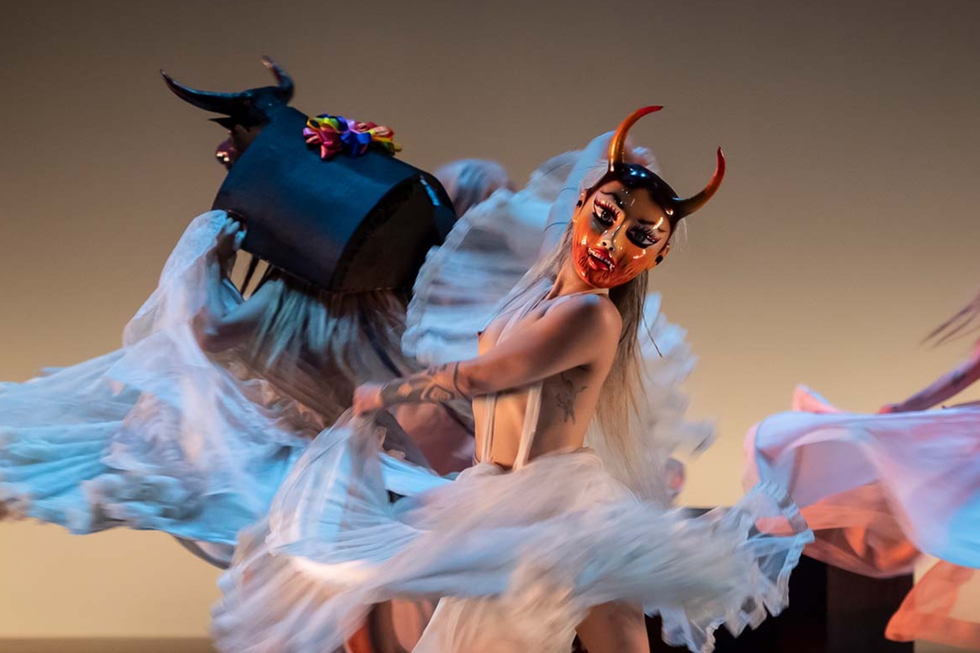Compañía de Danza Experimental Lola Lince