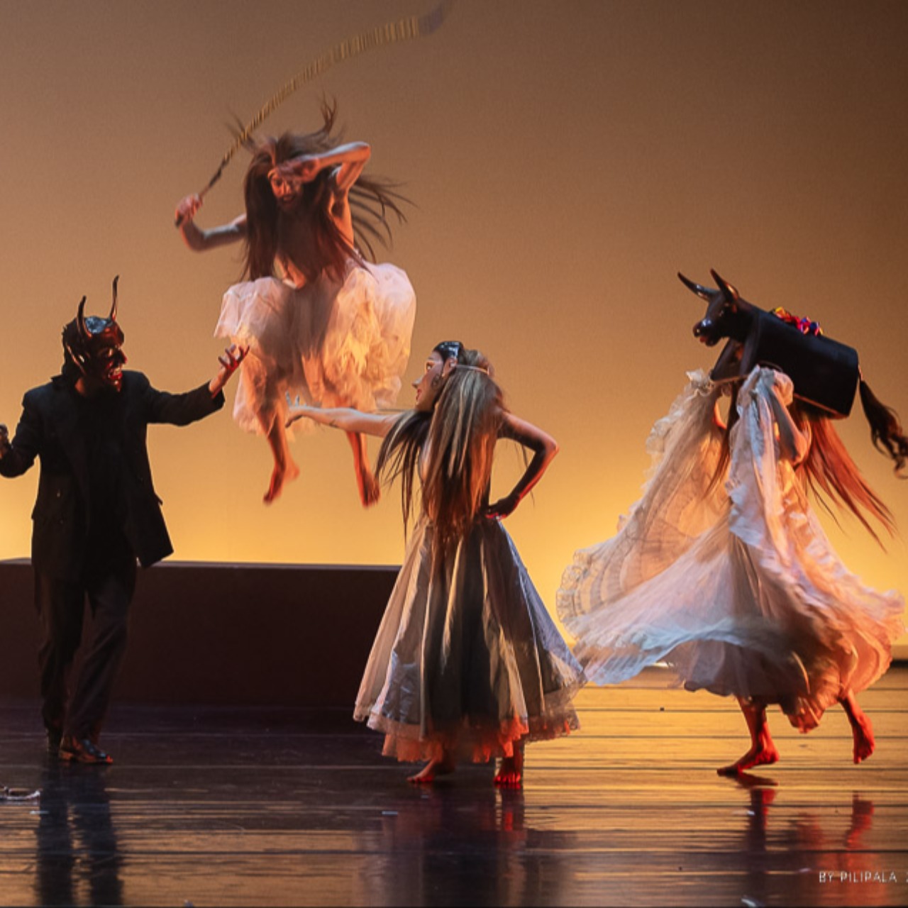 Compañía de Danza Experimental Lola Lince