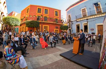  
APERTURAN CUBA Y COAHUILA SU CASA EN EL FIC 49