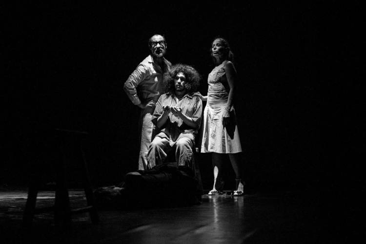 La compañía interdisciplinaria peruana Íntegro presenta cuatro décadas de exploraciones artísticas en el 53 FIC