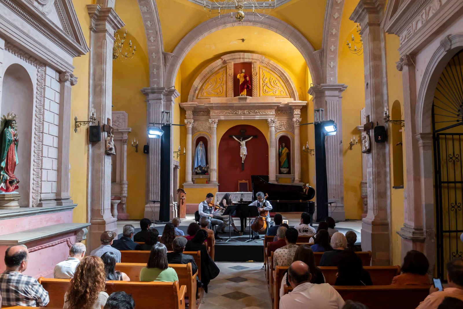 Templo del Señor Santiago Apóstol en Marfil